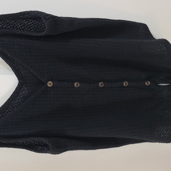 Top - Picture 3 of 3